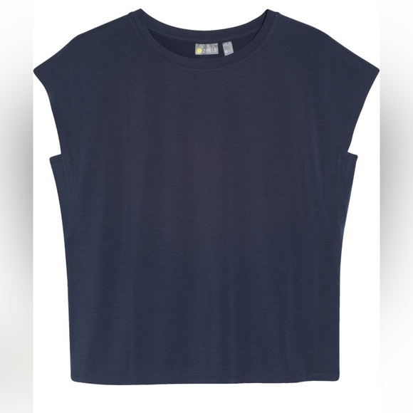 Zella Hana Studio T-Shirt - Picture 11 of 13